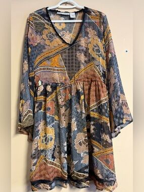 NWT Kersh Medium Floral Print Sheer Blouse